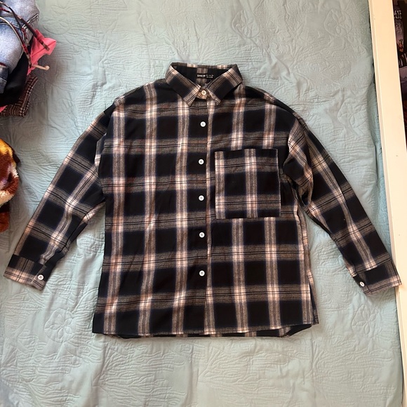 Flannel - Picture 1 of 2